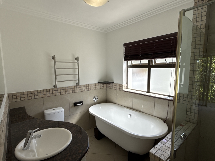 3 Bedroom Property for Sale in Knysna Central Western Cape